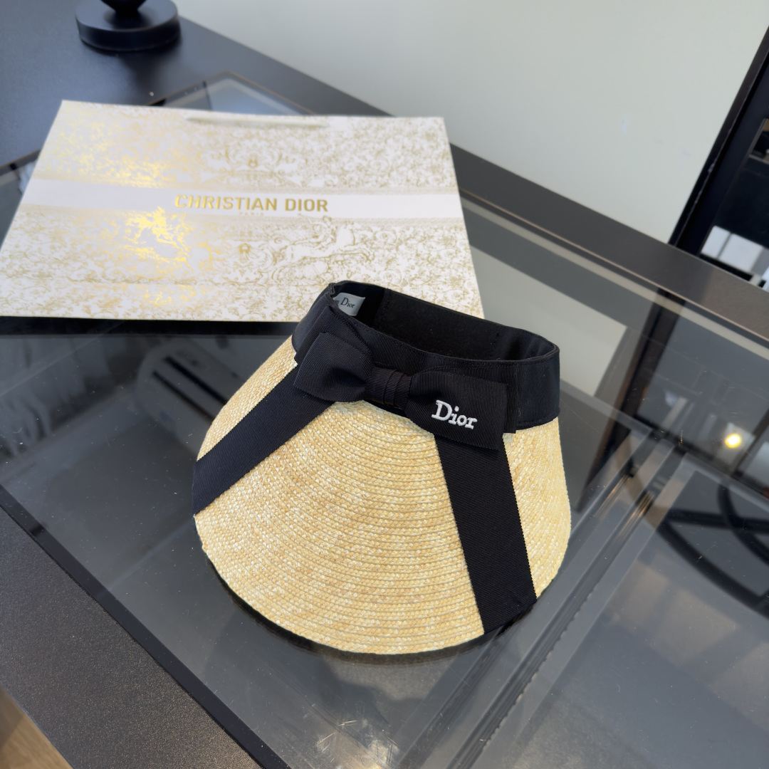 Dior Dior迪奥2026款麦秆草蝴蝶空顶帽，头围57cm