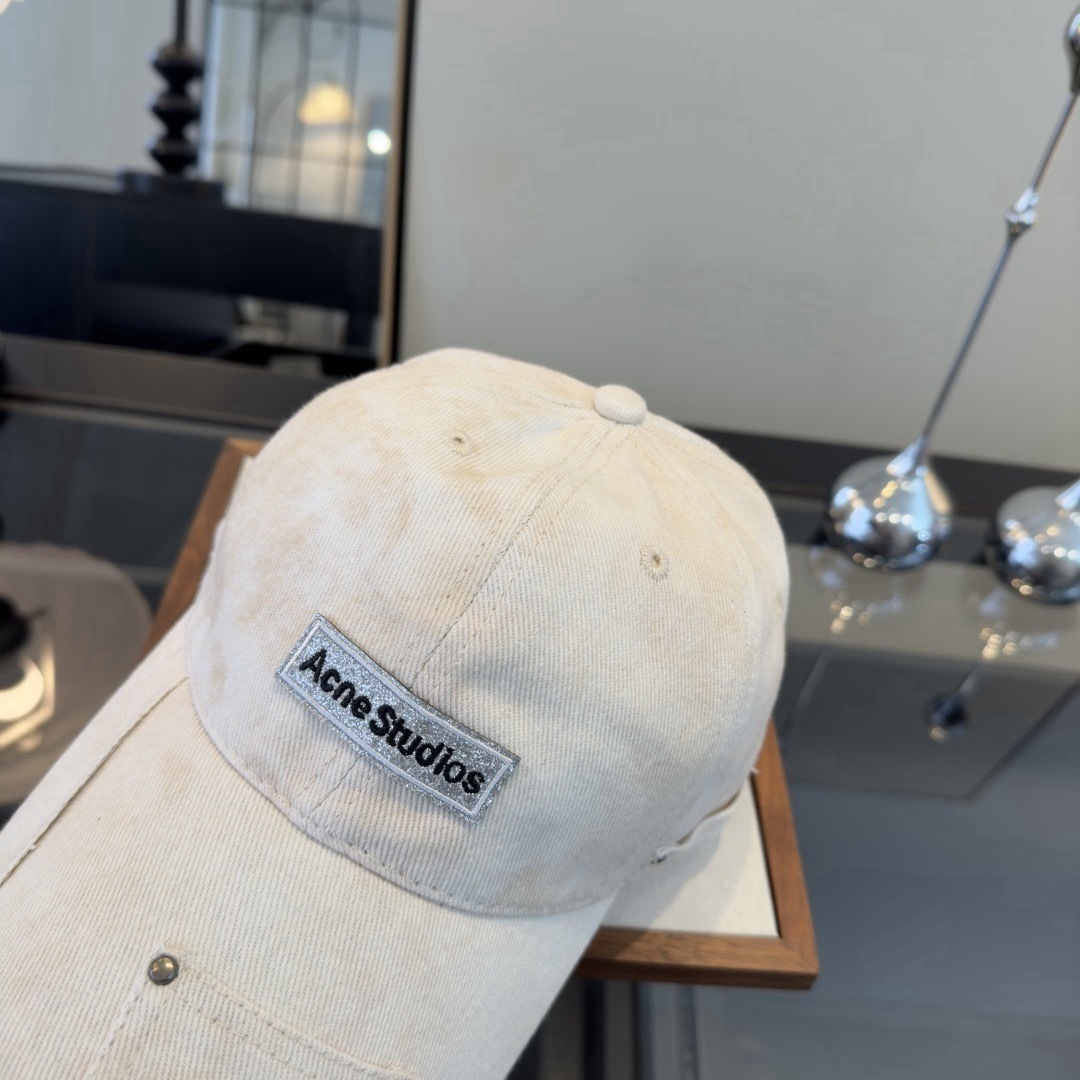 PAcne Studios 新款棒球帽 男女同款 ！！