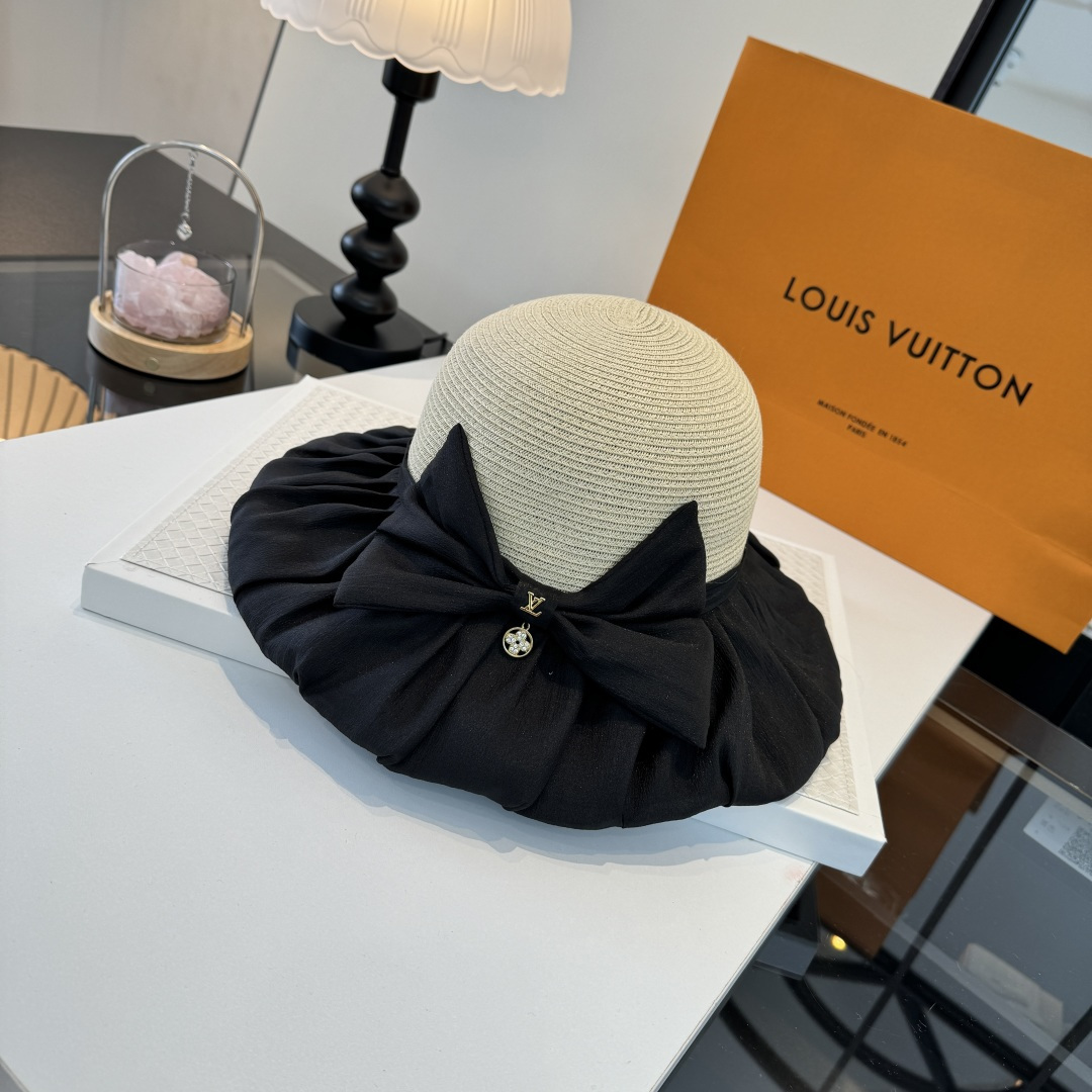 Louis Vuitton Lv路易斯新款遮阳渔夫帽，简约