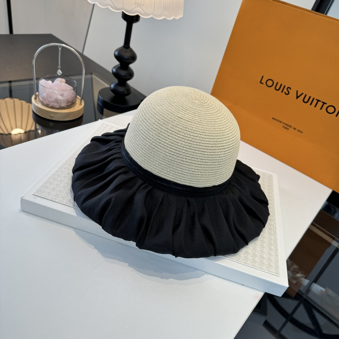 Louis Vuitton Lv路易斯新款遮阳渔夫帽，简约