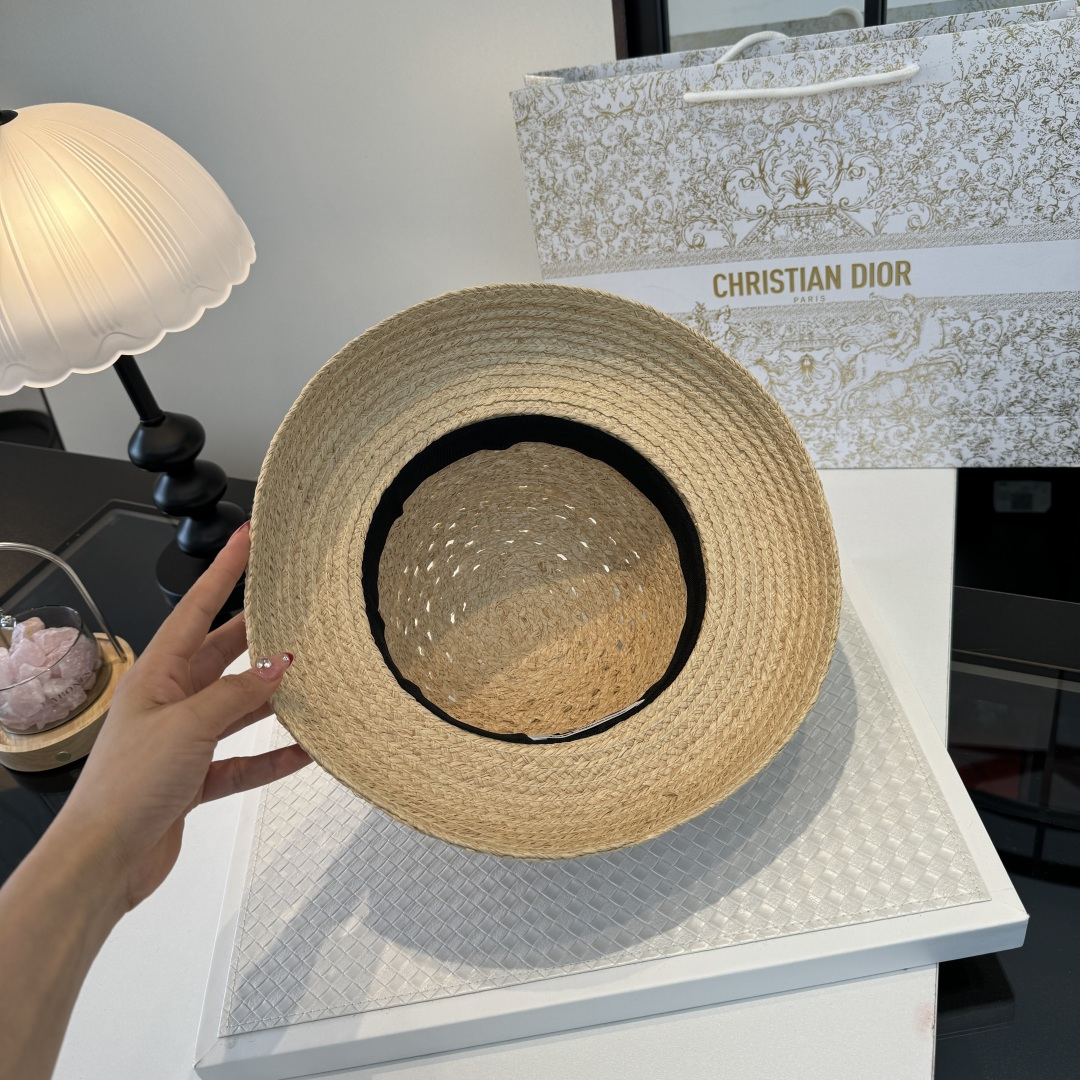 Dior Dior迪奥拉菲草帽，旅游 ，头围57cm