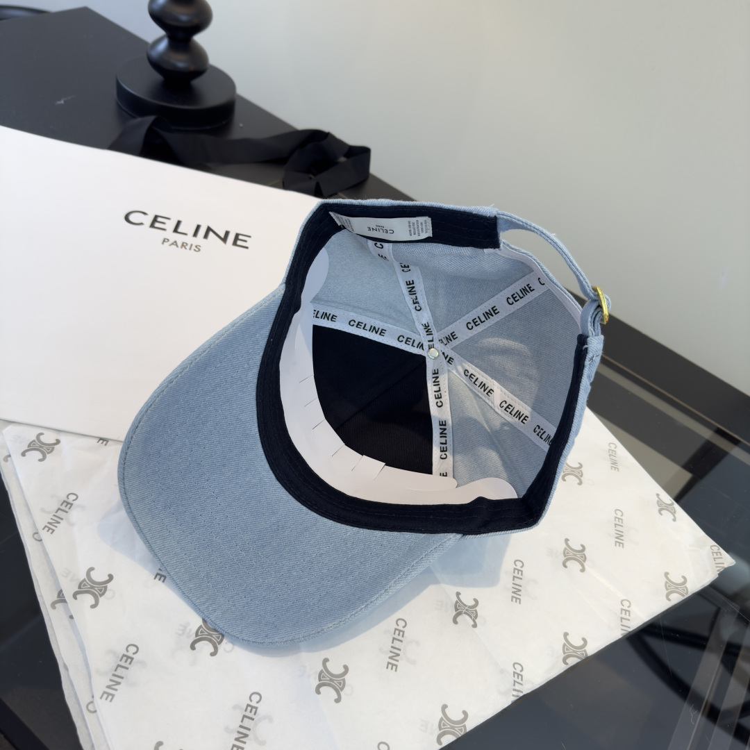PCeline赛琳新款鸭舌军帽，头围57cm