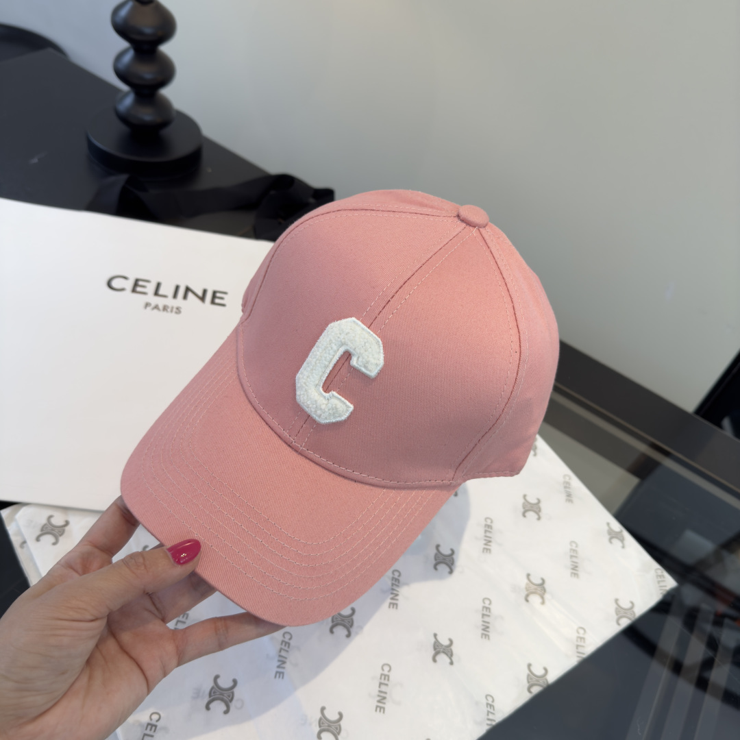 PCeline赛琳新款鸭舌军帽，头围57cm