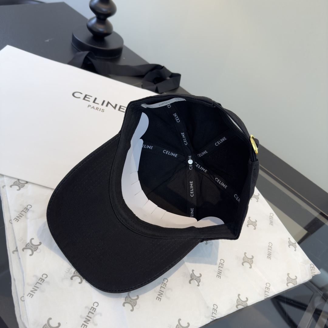 PCeline赛琳新款鸭舌军帽，头围57cm