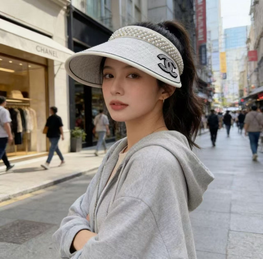 Chanel Chanel香奈儿新款空顶发箍遮阳帽