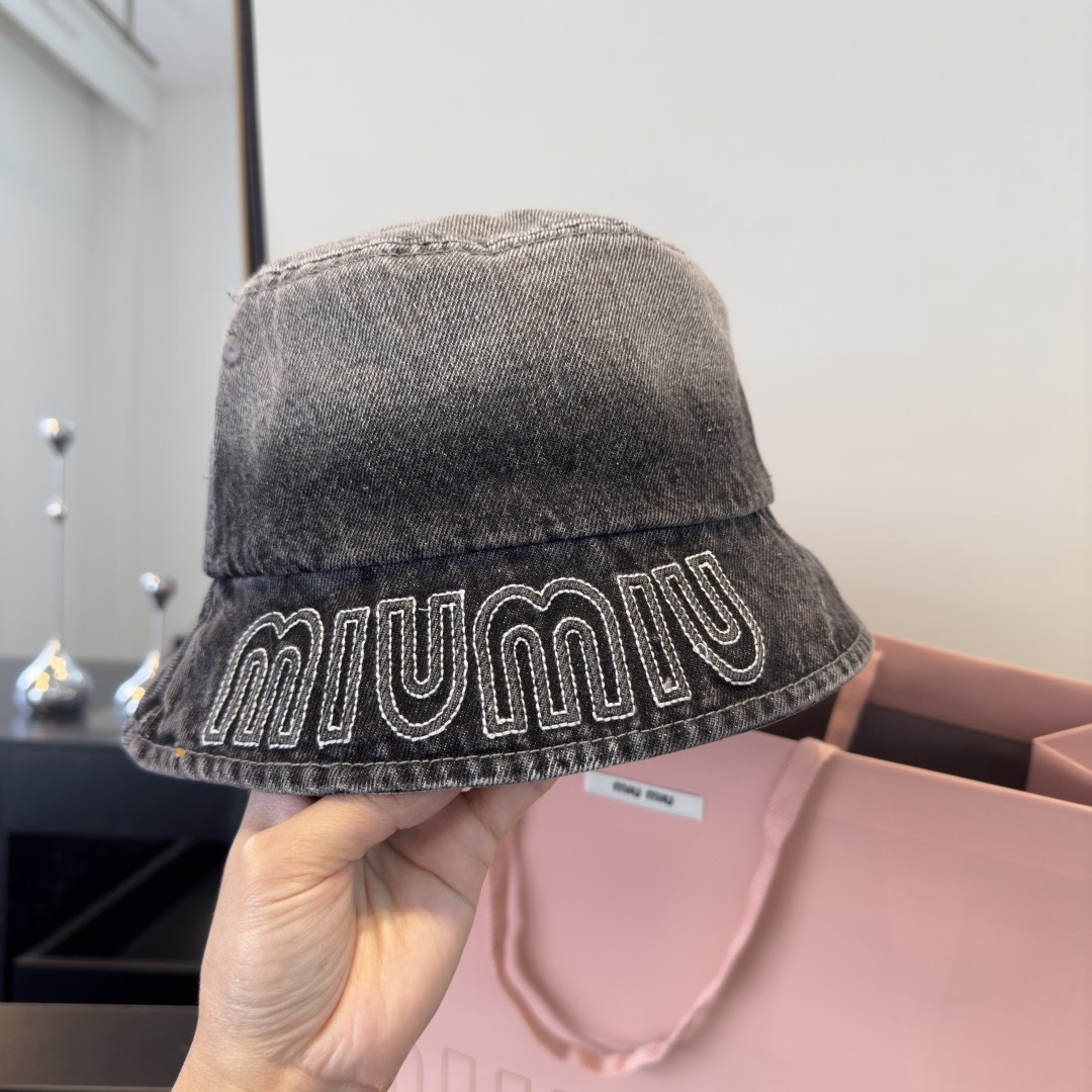 Miu Miu miumiu缪缪新款牛仔渔夫帽，头围57cm