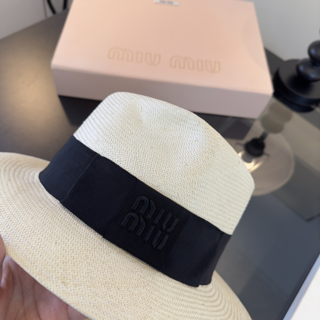 P缪缪miumiu新款礼帽，进口台湾PP草定制、非普通版本，头围57cm