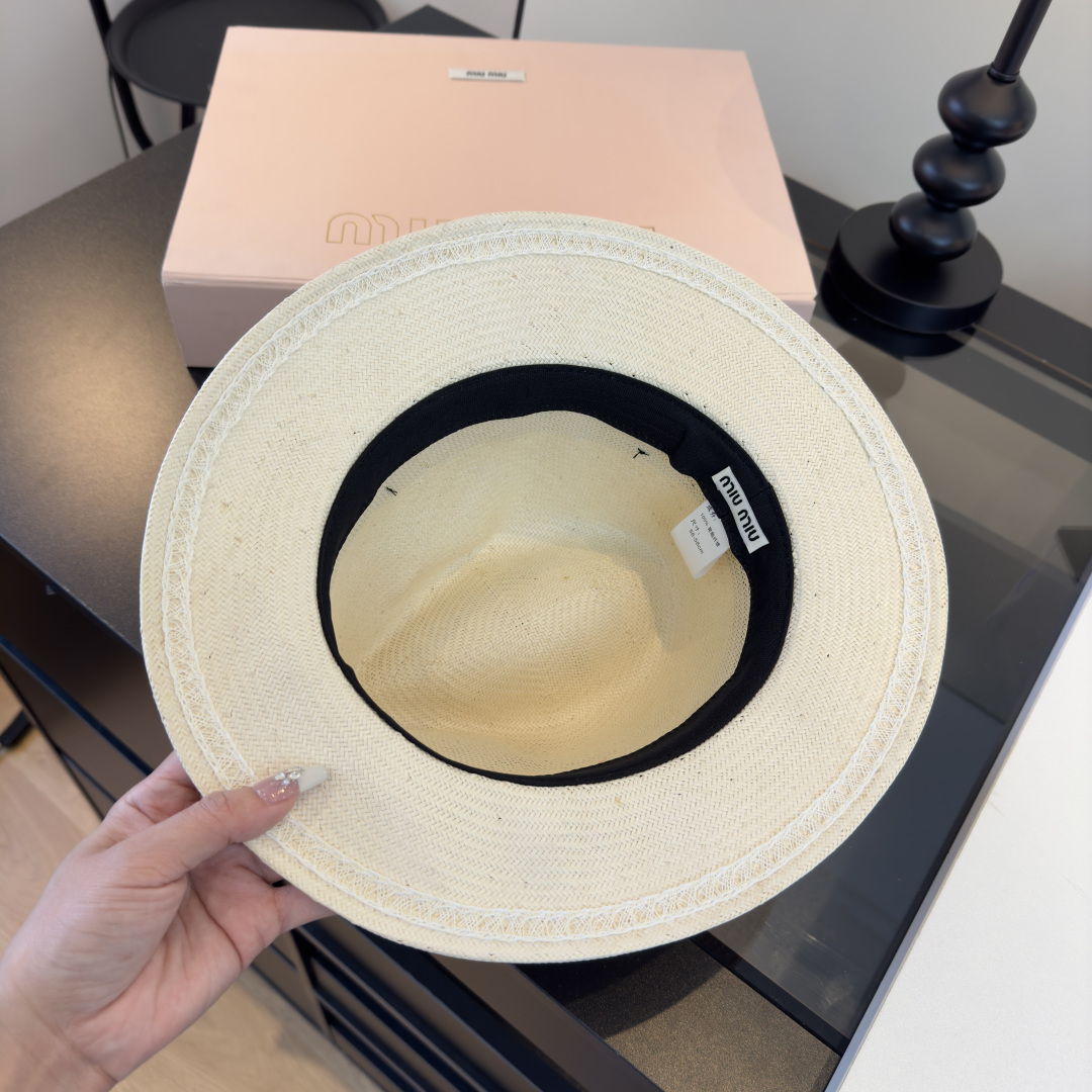 P缪缪miumiu新款礼帽，进口台湾PP草定制、非普通版本，头围57cm