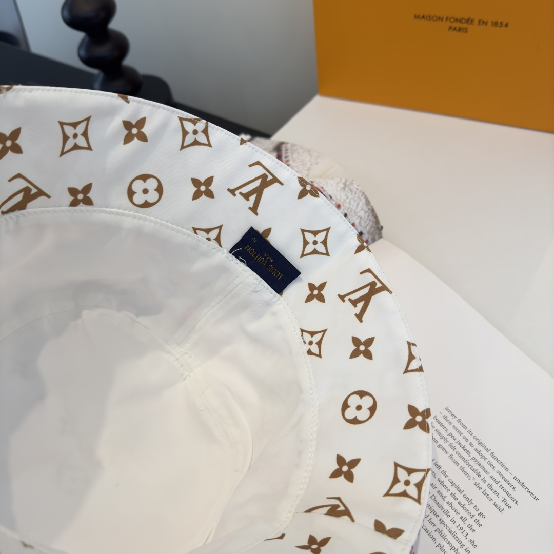 PLv路易威登新款渔夫帽