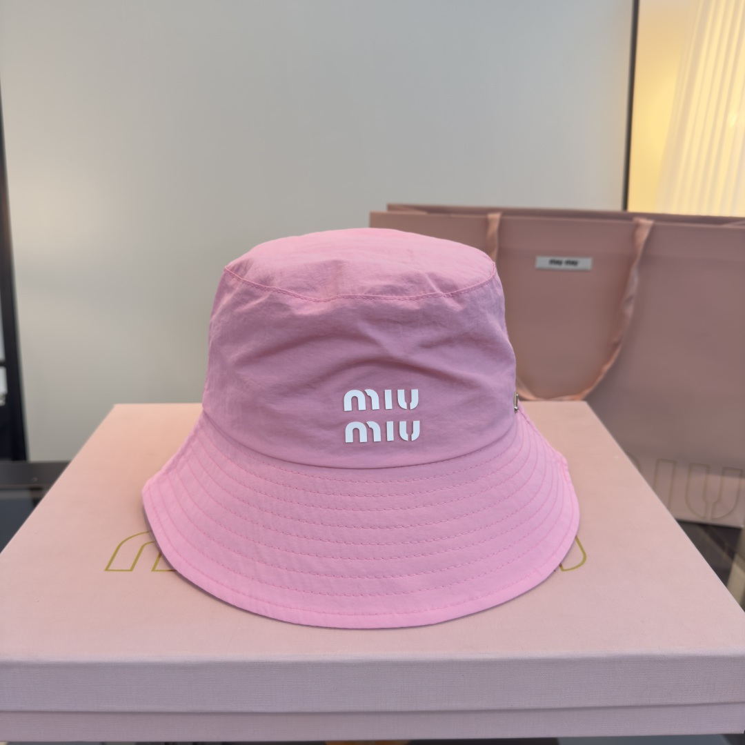 Pmiumiu缪缪新款渔夫帽，头围57cm