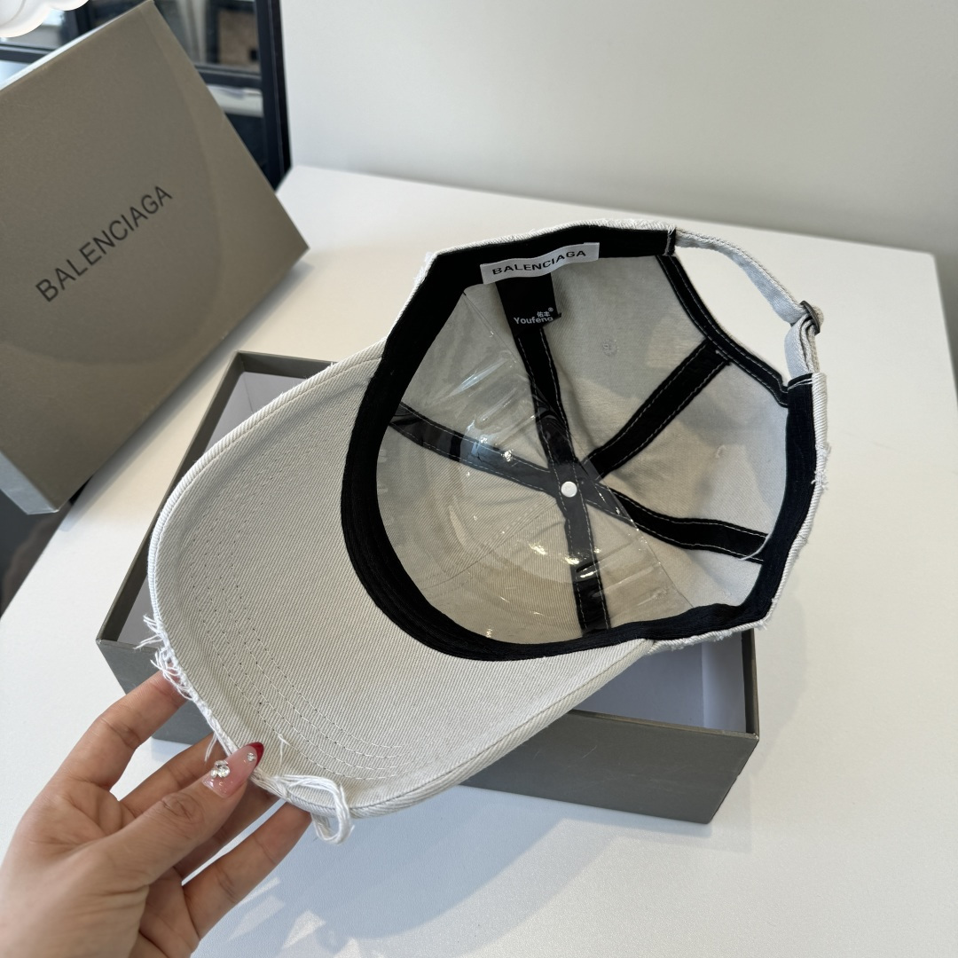 P巴黎世家新款遮阳鸭舌帽，头围57cm