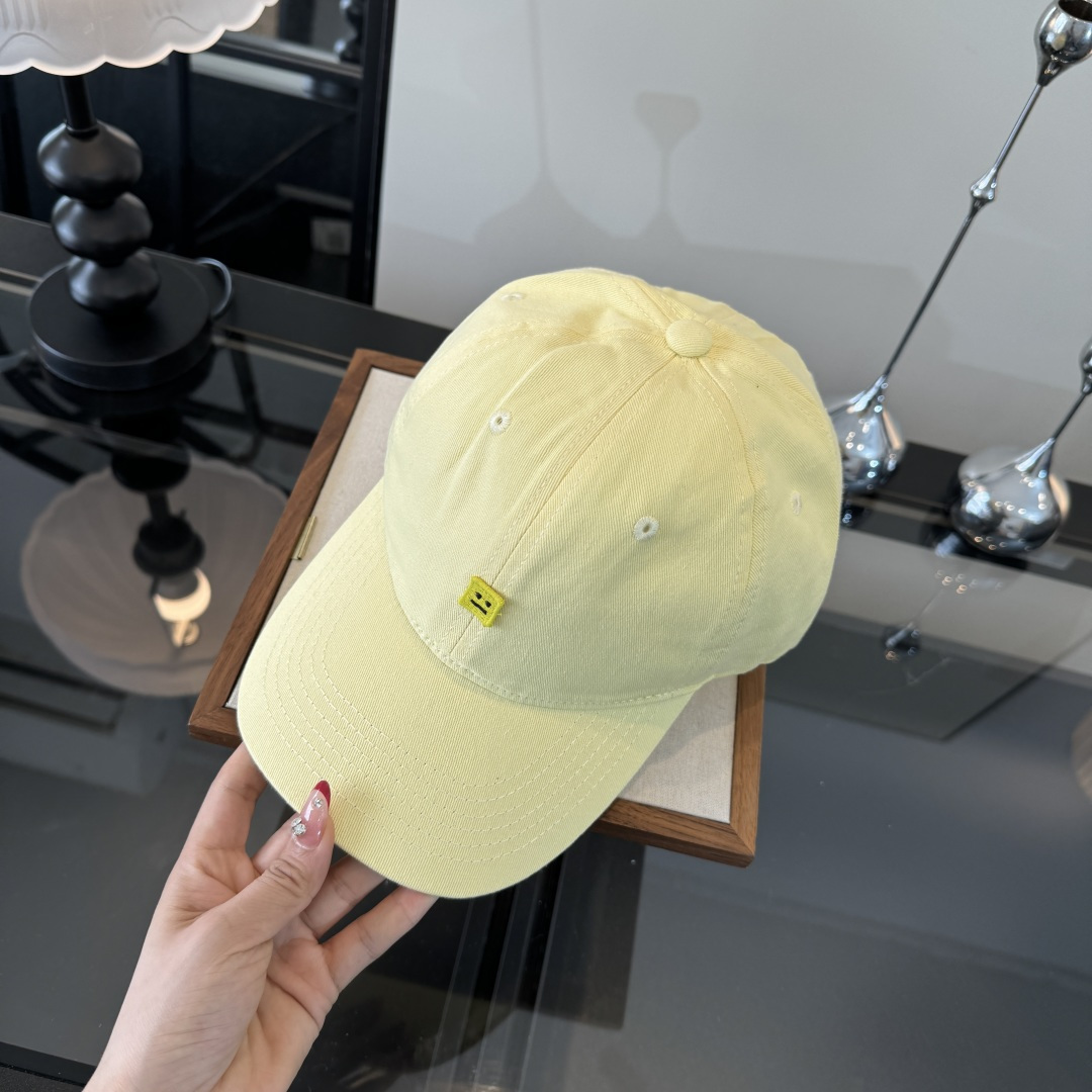 PAcne Studios 新款棒球帽 男女同款 ！！