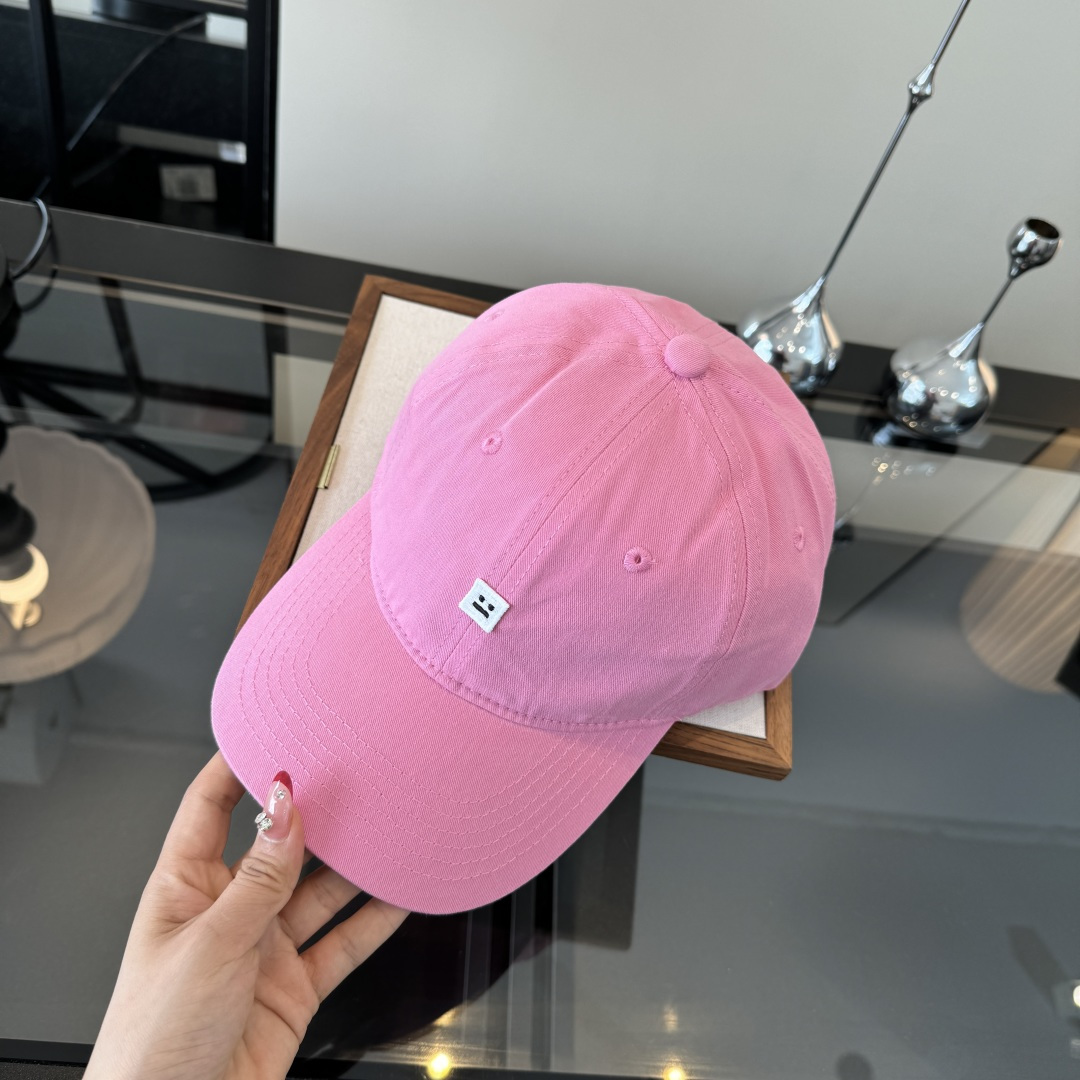 PAcne Studios 新款棒球帽 男女同款 ！