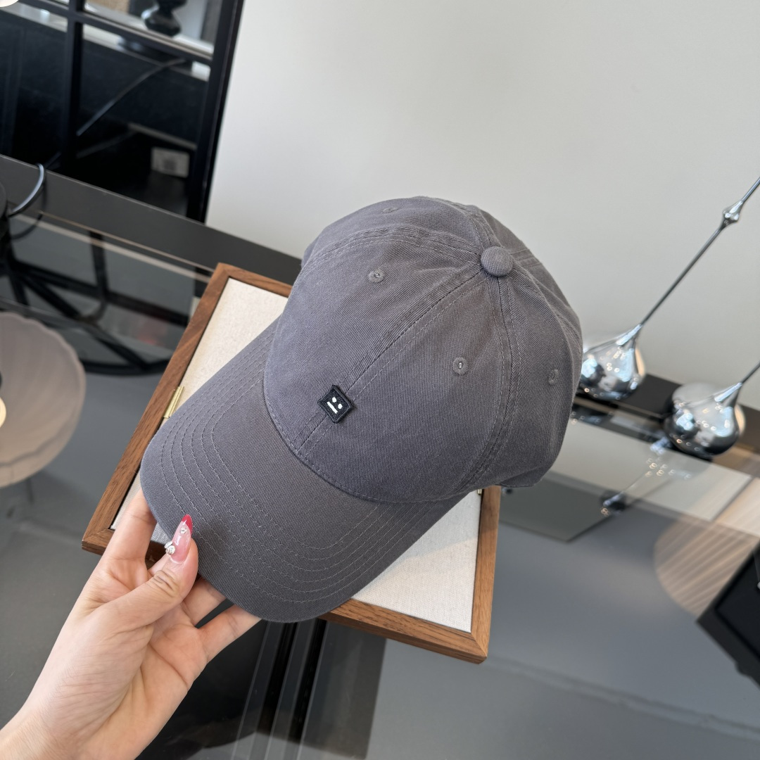 PAcne Studios 新款棒球帽 男女同款 ！！