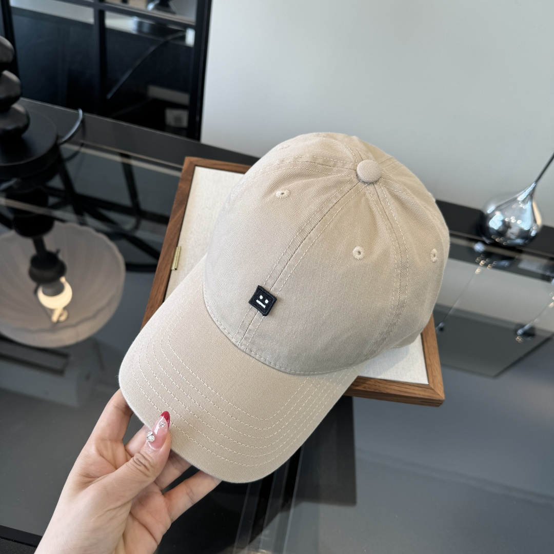 PAcne Studios 新款棒球帽 男女同款 ！！