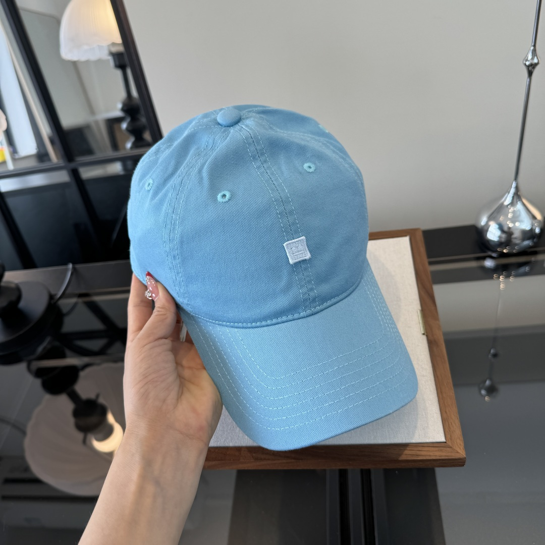 PAcne Studios 新款棒球帽 男女同款 ！！