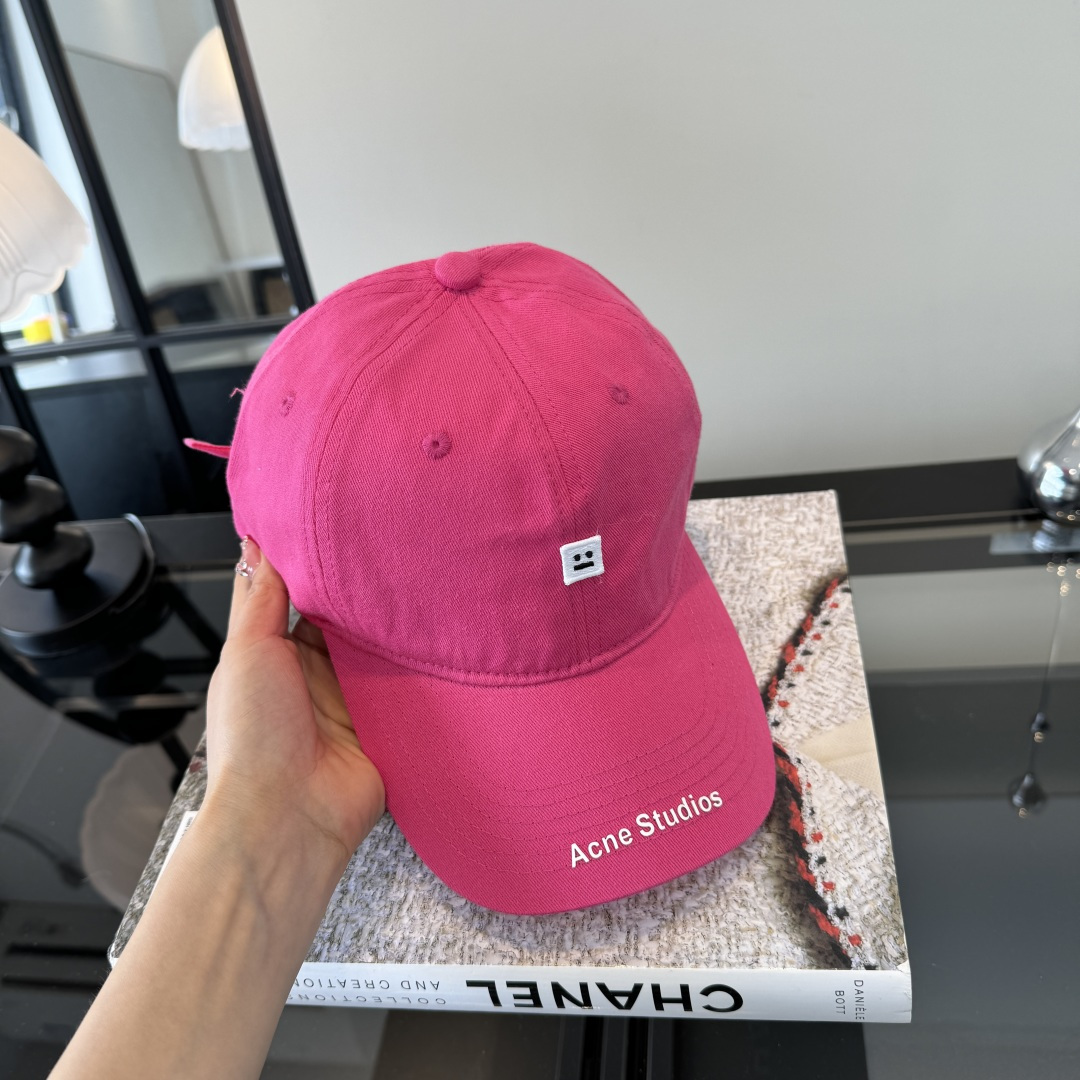PAcne Studios 新款棒球帽 男女同款 ！！
