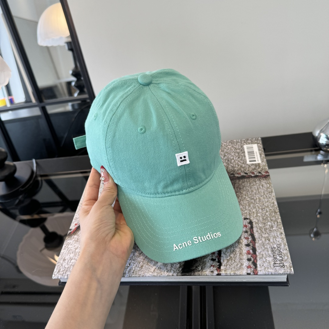 PAcne Studios 新款棒球帽 男女同款 ！！