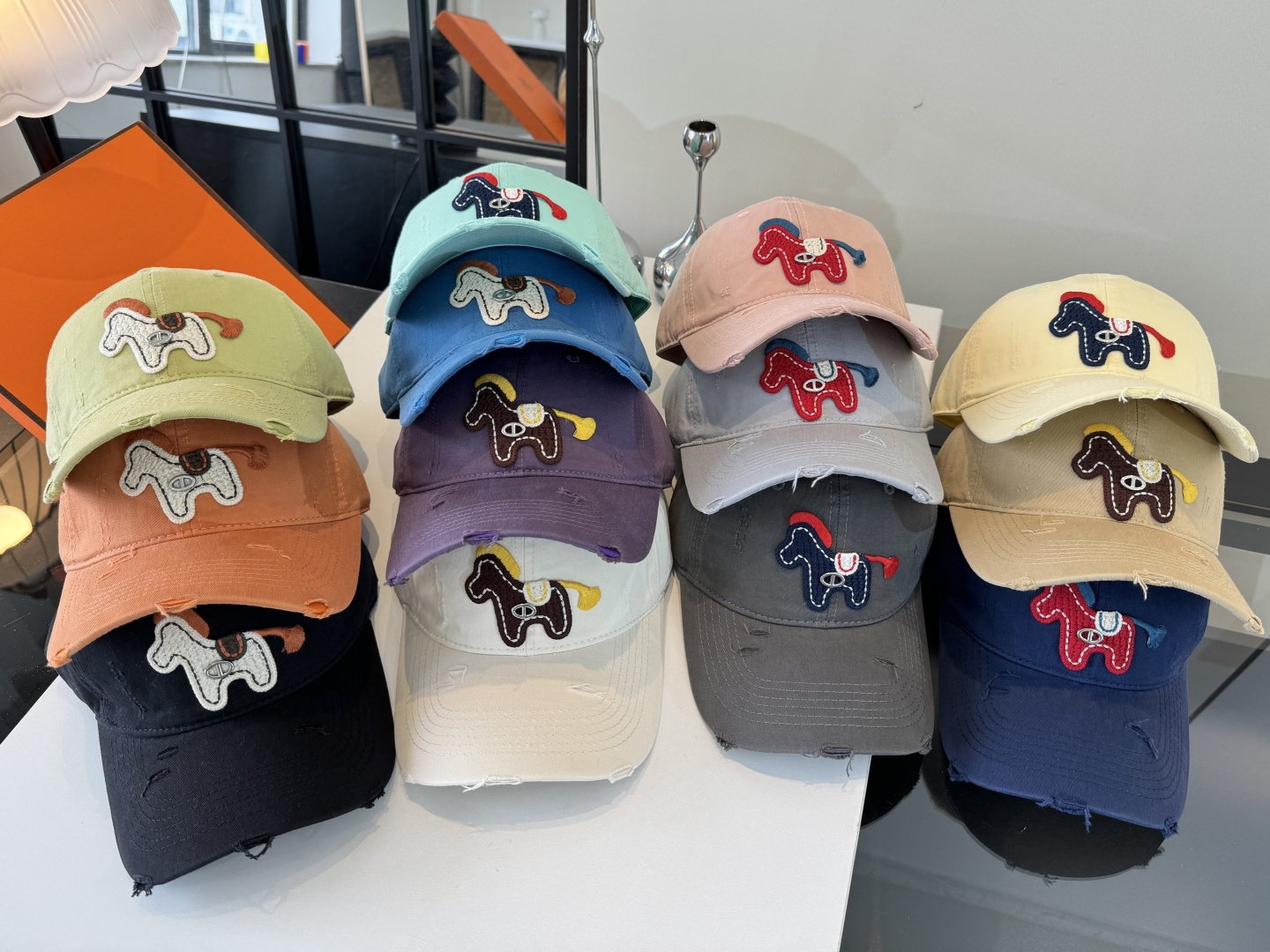 P爱马仕HERMES新款鸭舌帽🧢男女通用，头围57cm