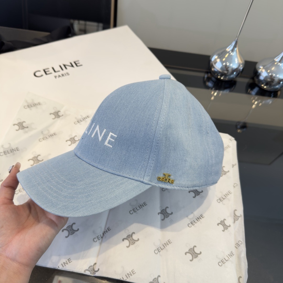 PCeline赛琳新款鸭舌帽，头围57cm