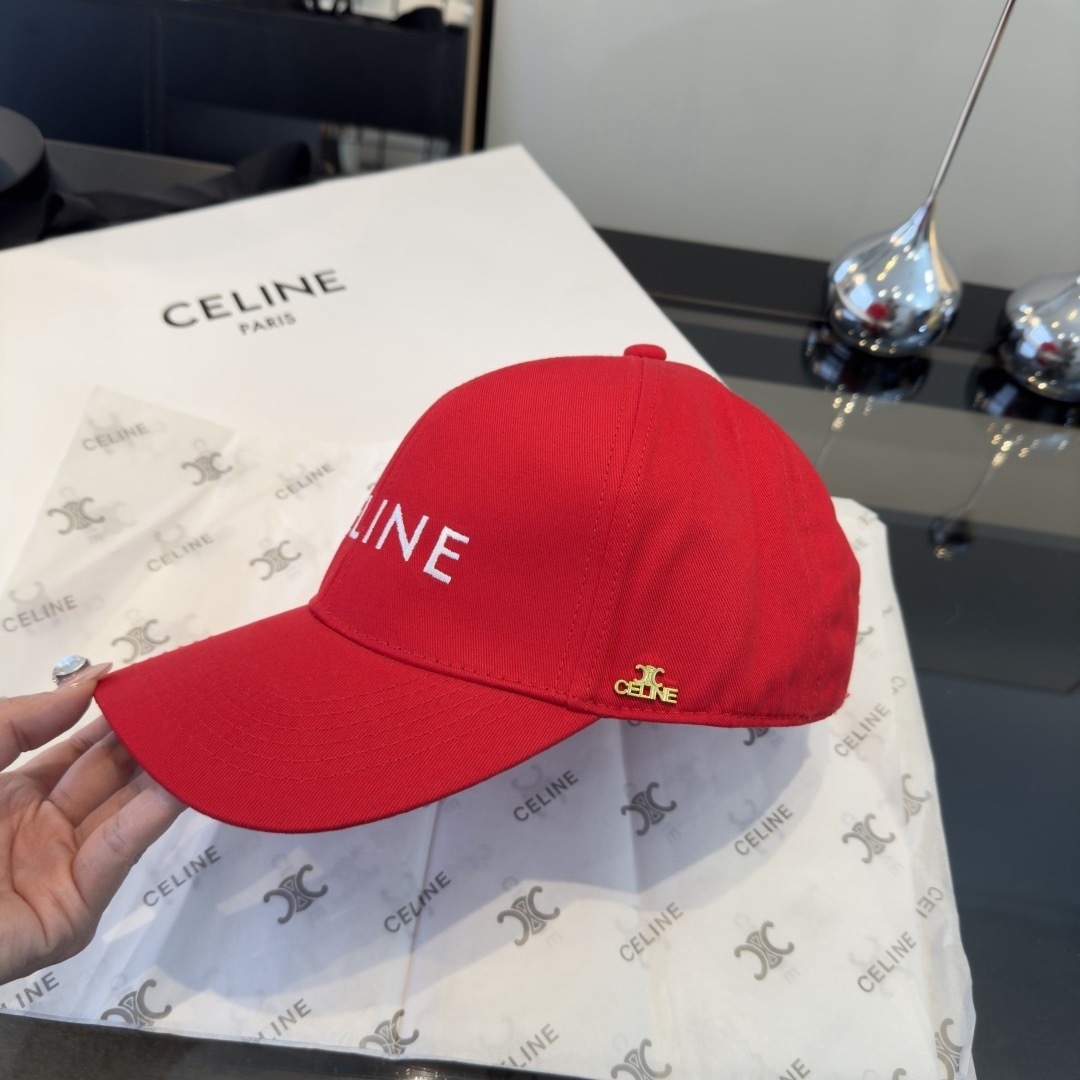 PCeline赛琳新款鸭舌帽，头围57cm