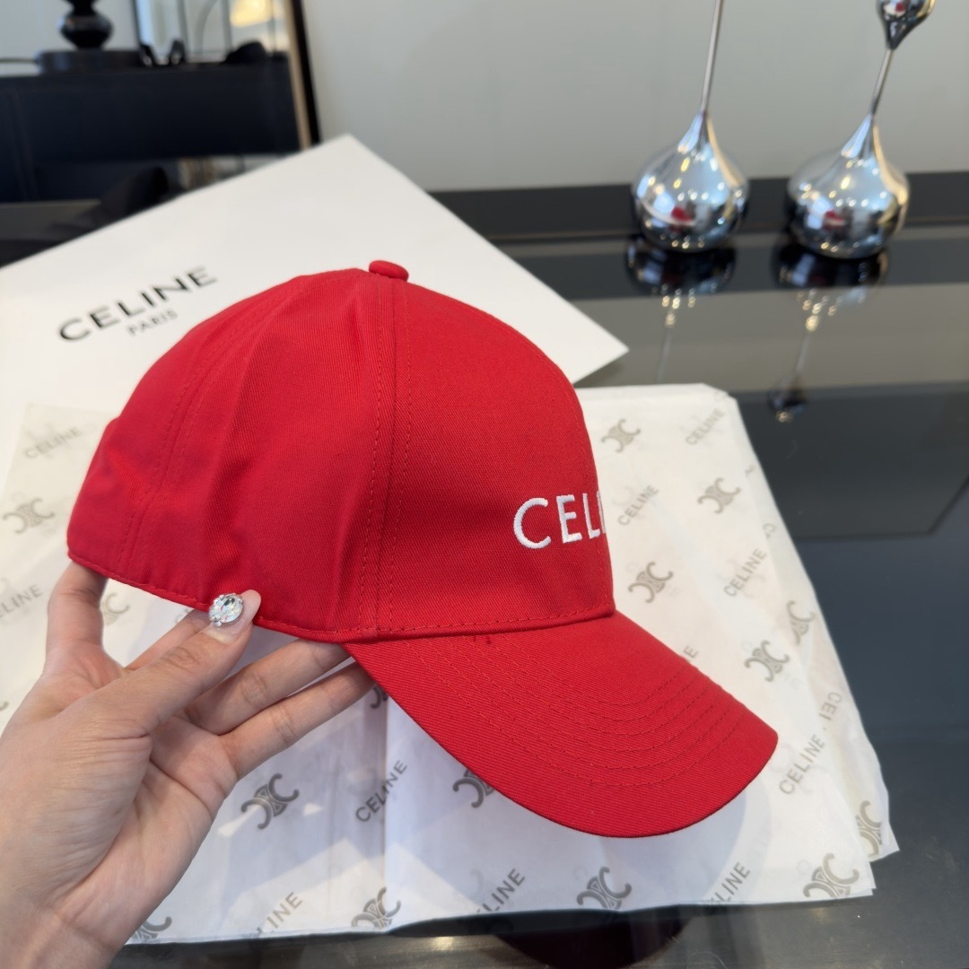 PCeline赛琳新款鸭舌帽，头围57cm
