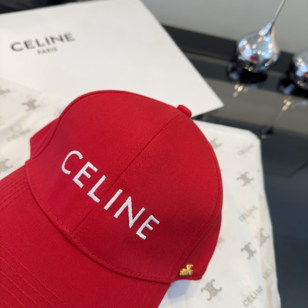 PCeline赛琳新款鸭舌帽，头围57cm