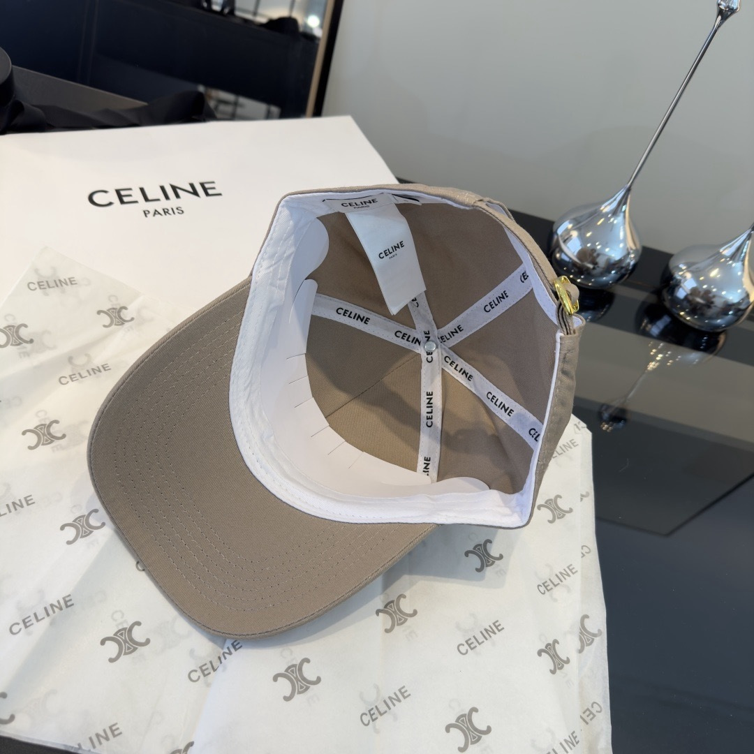 PCeline赛琳新款鸭舌帽，头围57cm