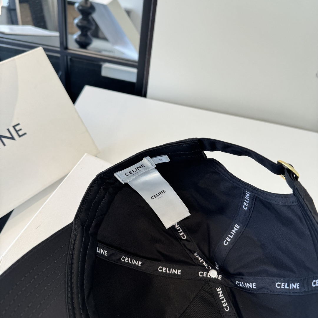 PCeline赛琳新款遮阳鸭舌帽，头围57cm
