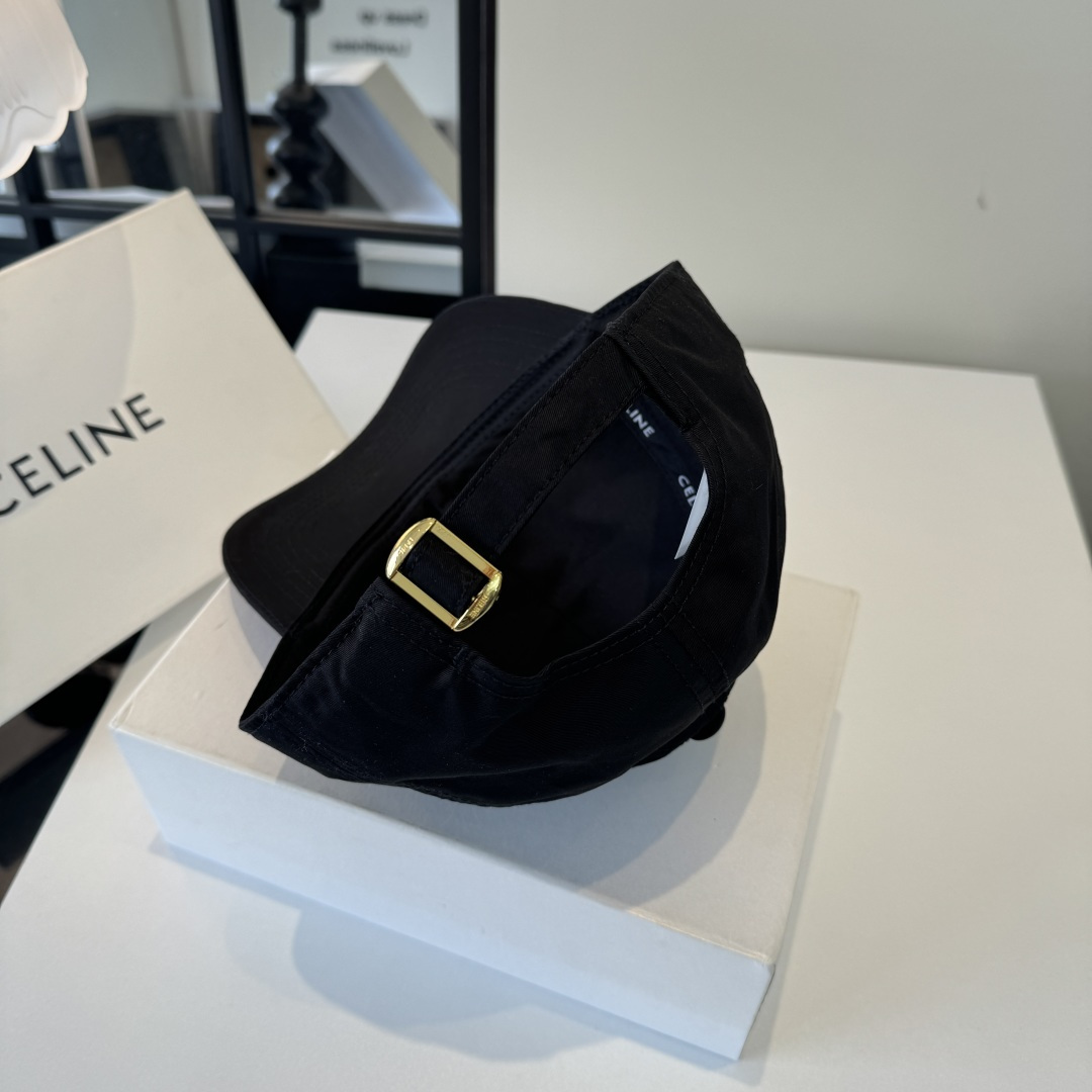 PCeline赛琳新款遮阳鸭舌帽，头围57cm