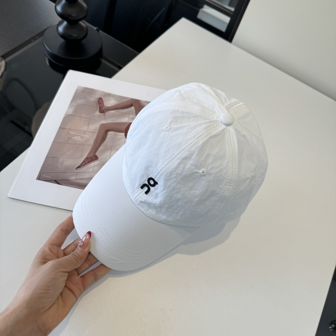 P潮牌新款遮阳鸭舌帽，头围57cm