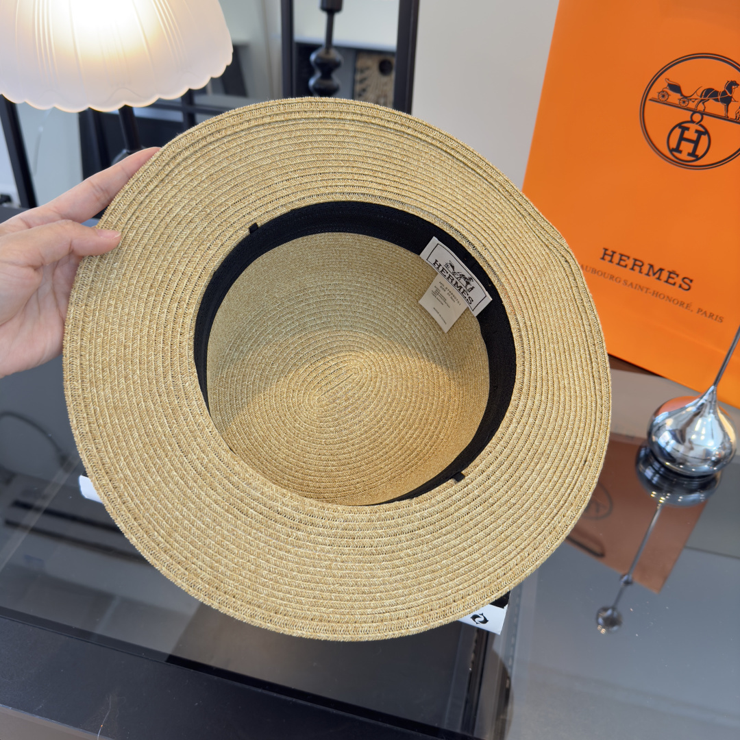 Hermès 爱马仕新款平顶草帽，细草制作，帽型超赞
