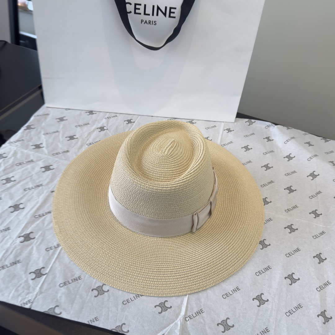 PCeline赛琳新款遮阳草帽，旅游必备，头围57cm