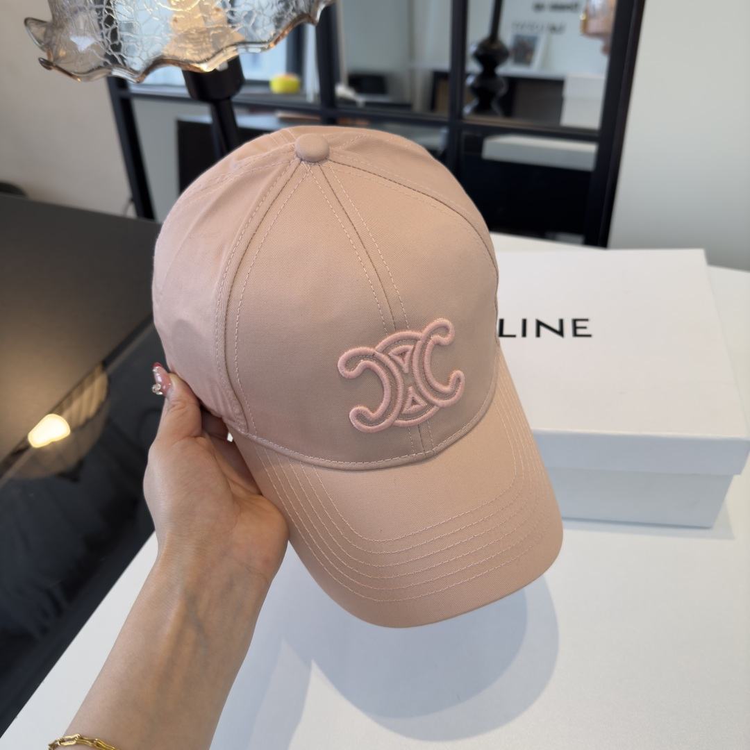 Celine Celine赛琳凯旋门鸭舌帽，高品质，内标齐全