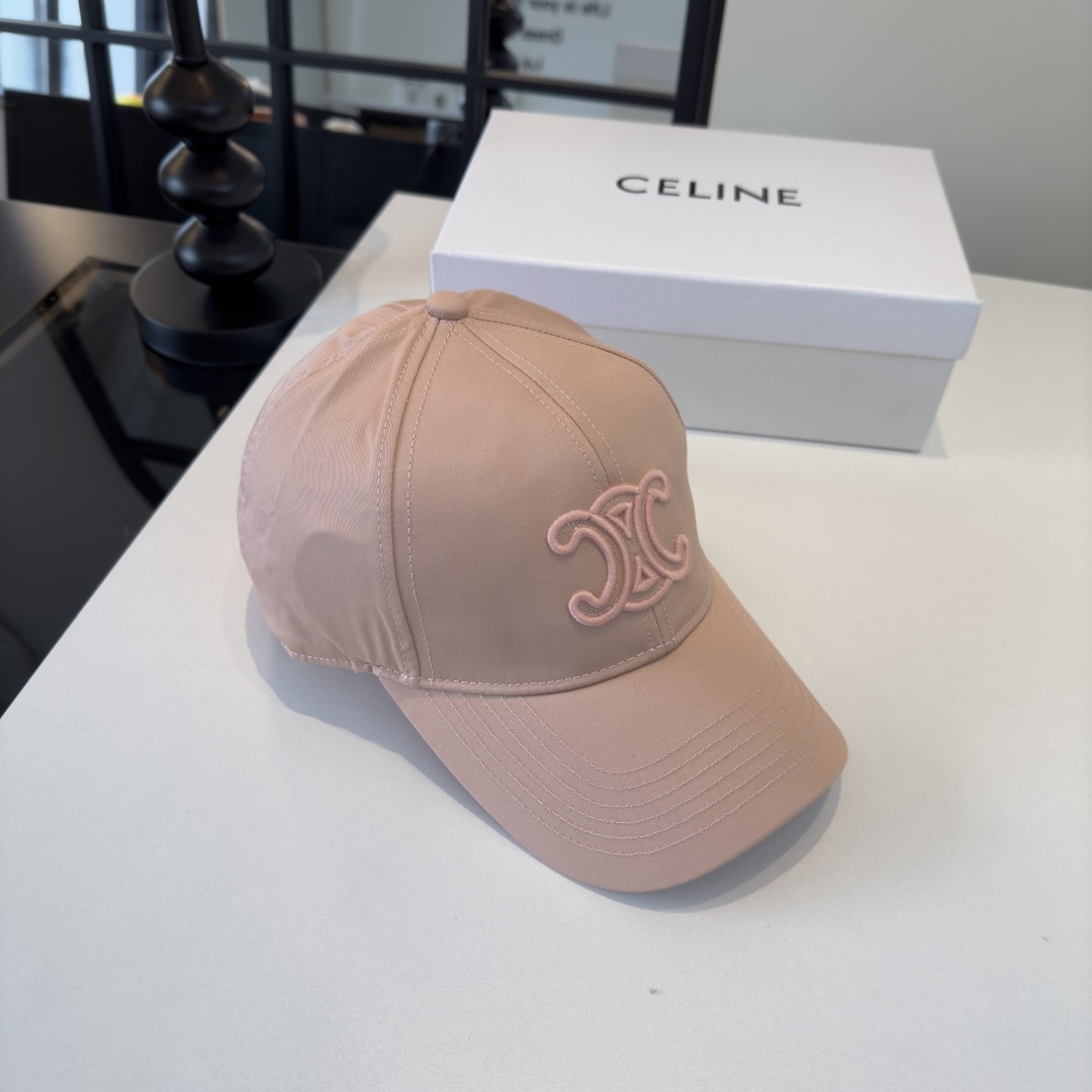 Celine Celine赛琳凯旋门鸭舌帽，高品质，内标齐全