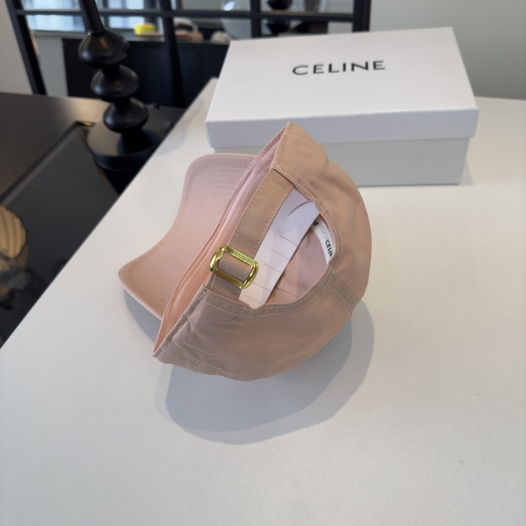 Celine Celine赛琳凯旋门鸭舌帽，高品质，内标齐全