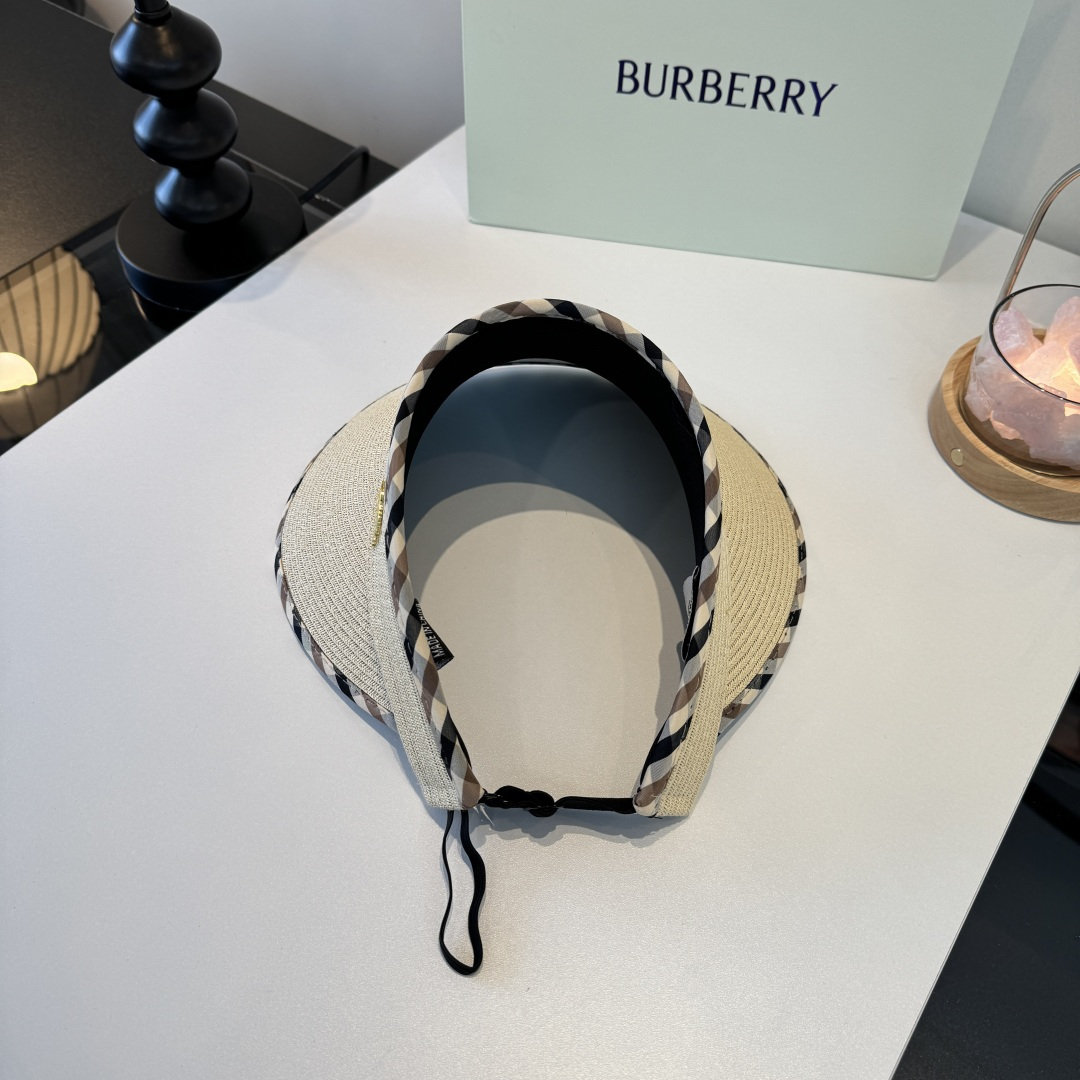 Burberry Burberry巴宝莉新款空顶遮阳帽