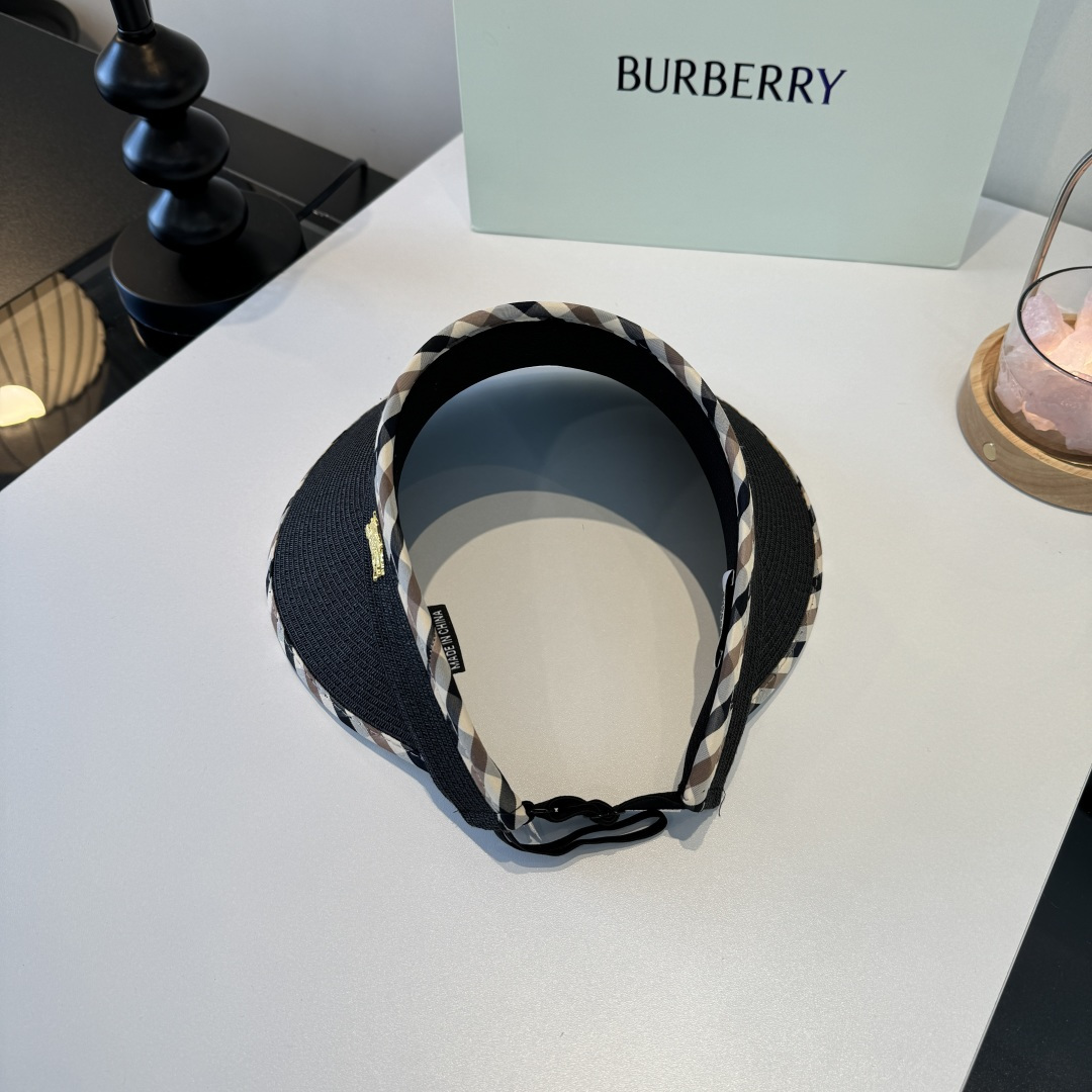 Burberry Burberry巴宝莉新款空顶遮阳帽