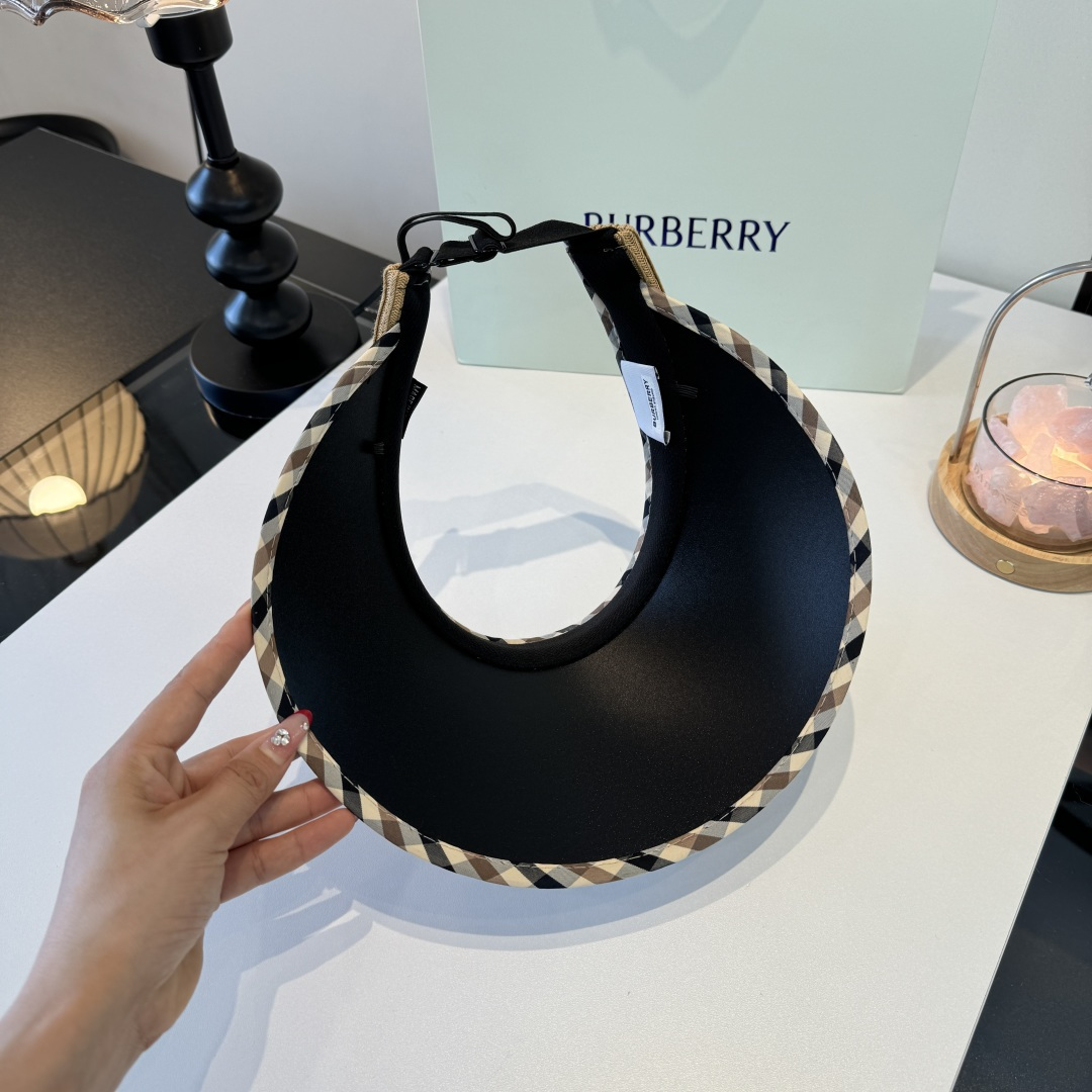 Burberry Burberry巴宝莉新款空顶遮阳帽