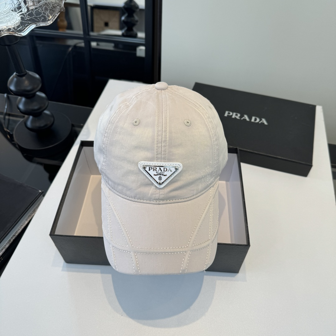Prada 普拉达PRADA新款鸭舌帽，男女通用