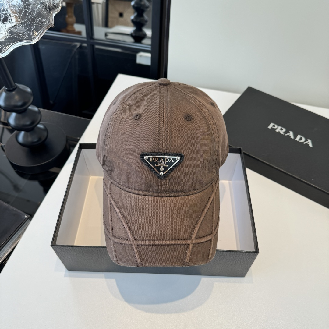Prada 普拉达PRADA新款鸭舌帽，男女通用