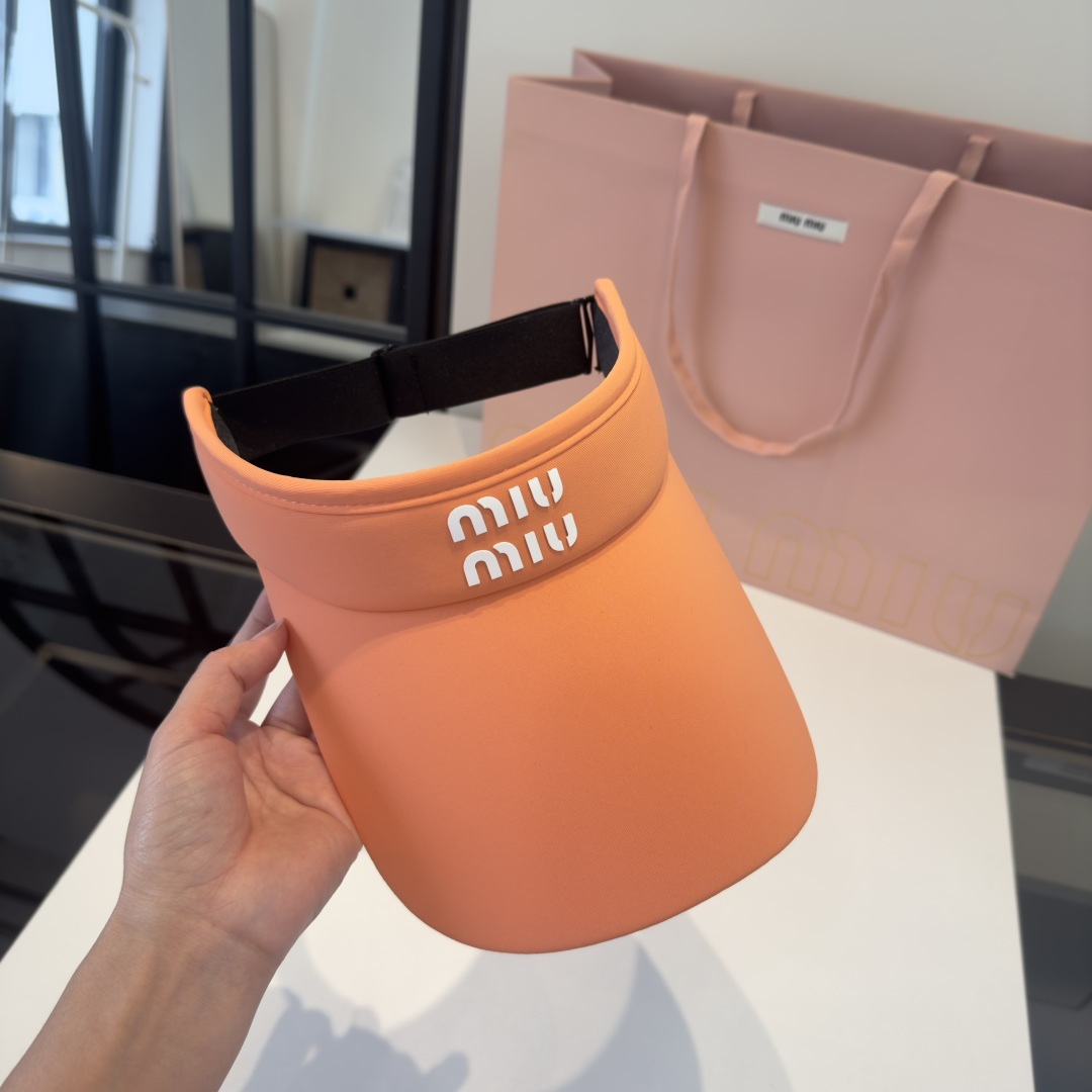 Miu Miu miumiu缪缪遮阳帽