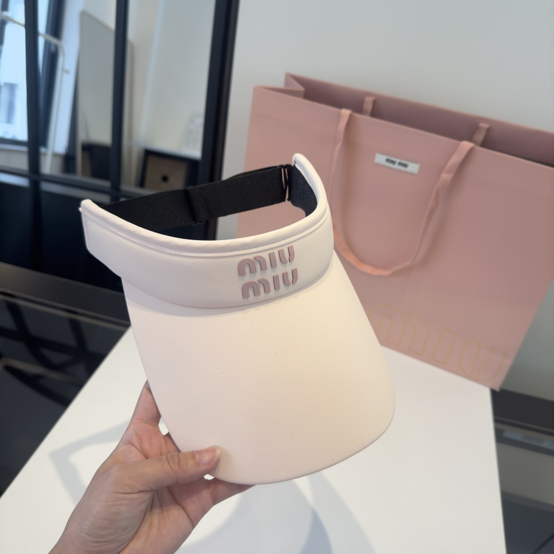 Miu Miu miumiu缪缪遮阳帽
