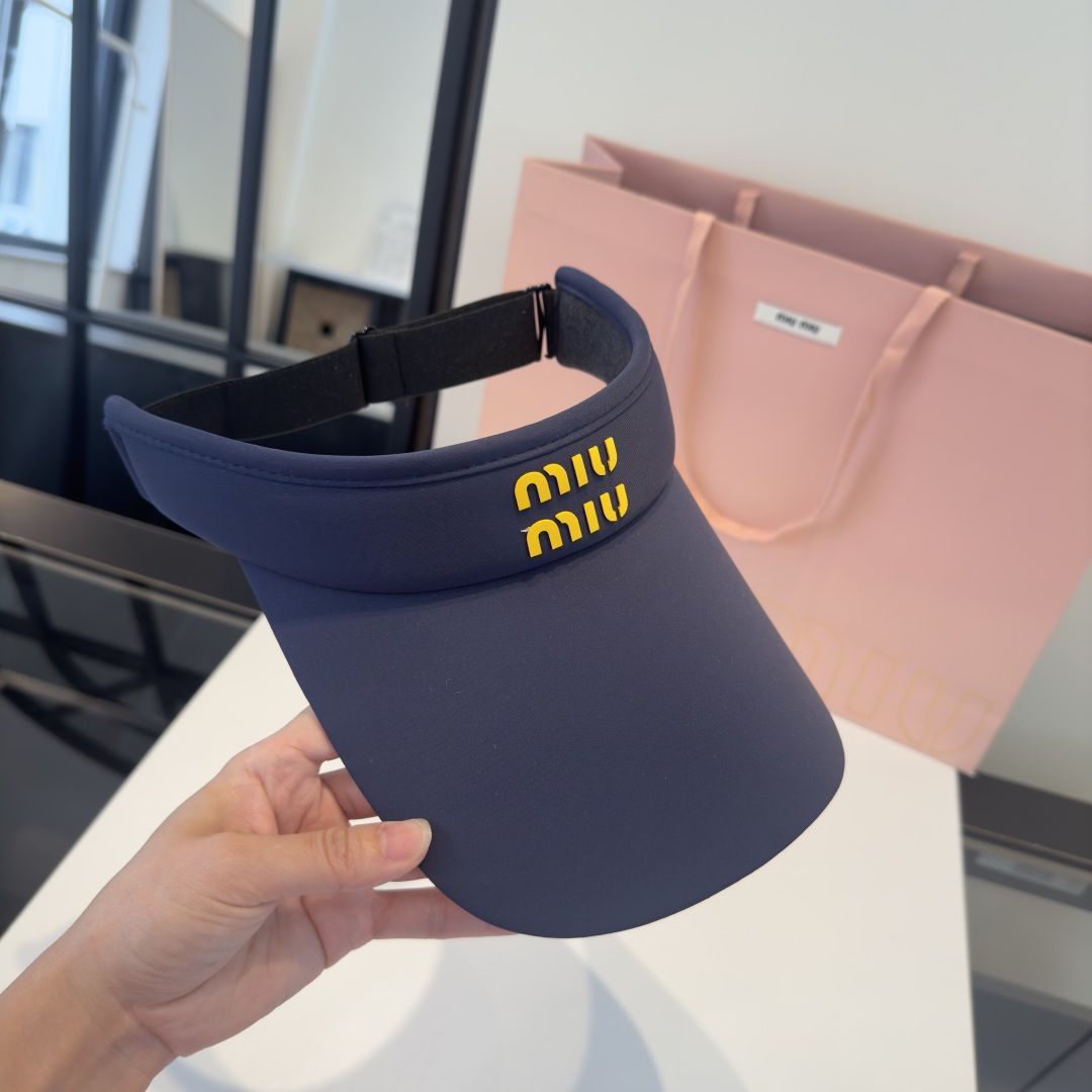 Miu Miu miumiu缪缪遮阳帽