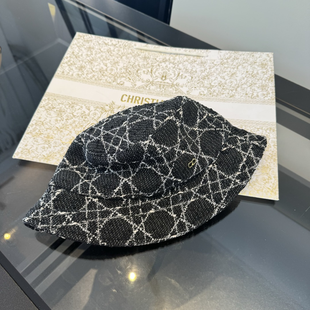 Dior Dior迪奥渔夫帽，头围57cm
