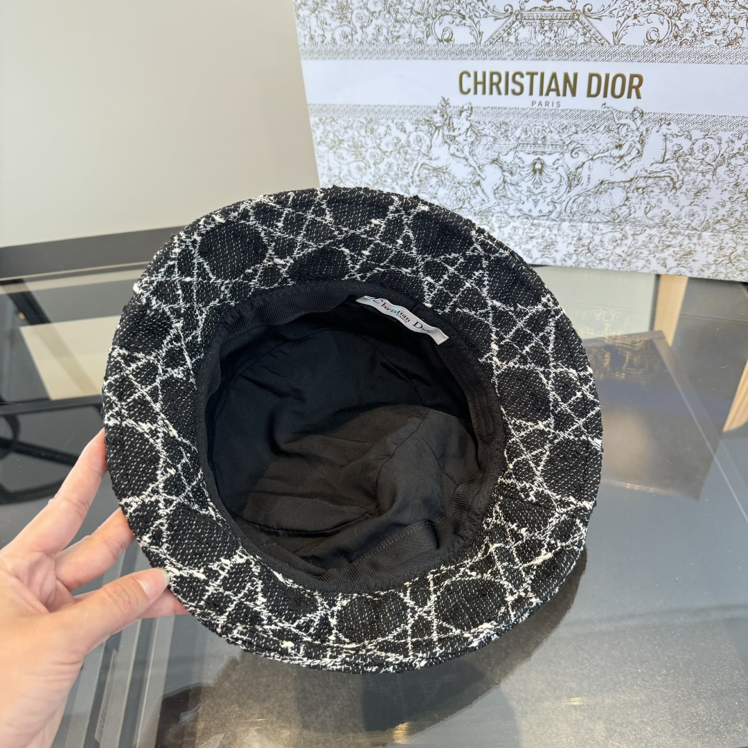 Dior Dior迪奥渔夫帽，头围57cm