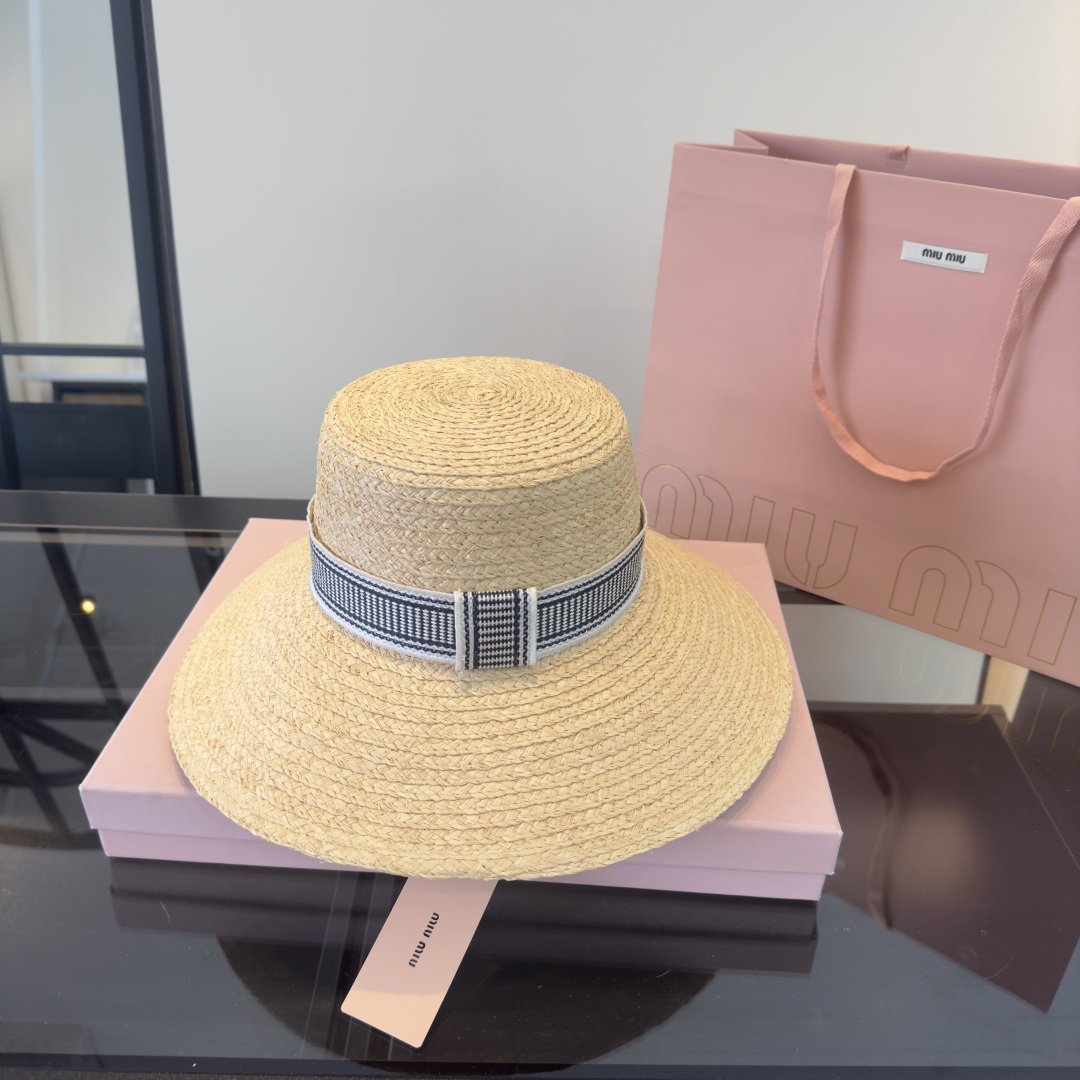 Miu Miu miumiu缪缪2026 新款拉菲草帽，头围57cm