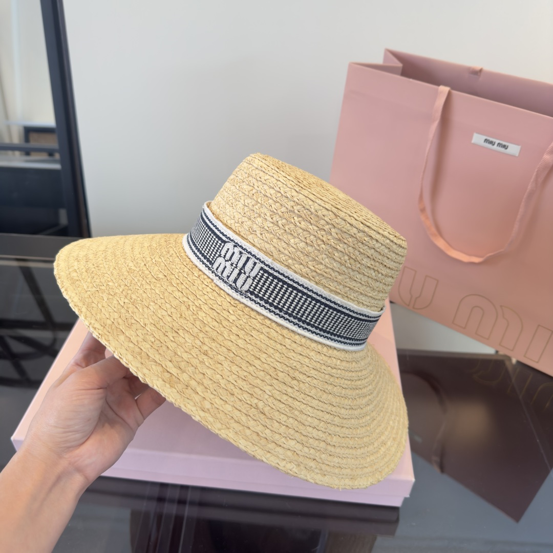 Miu Miu miumiu缪缪2026 新款拉菲草帽，头围57cm