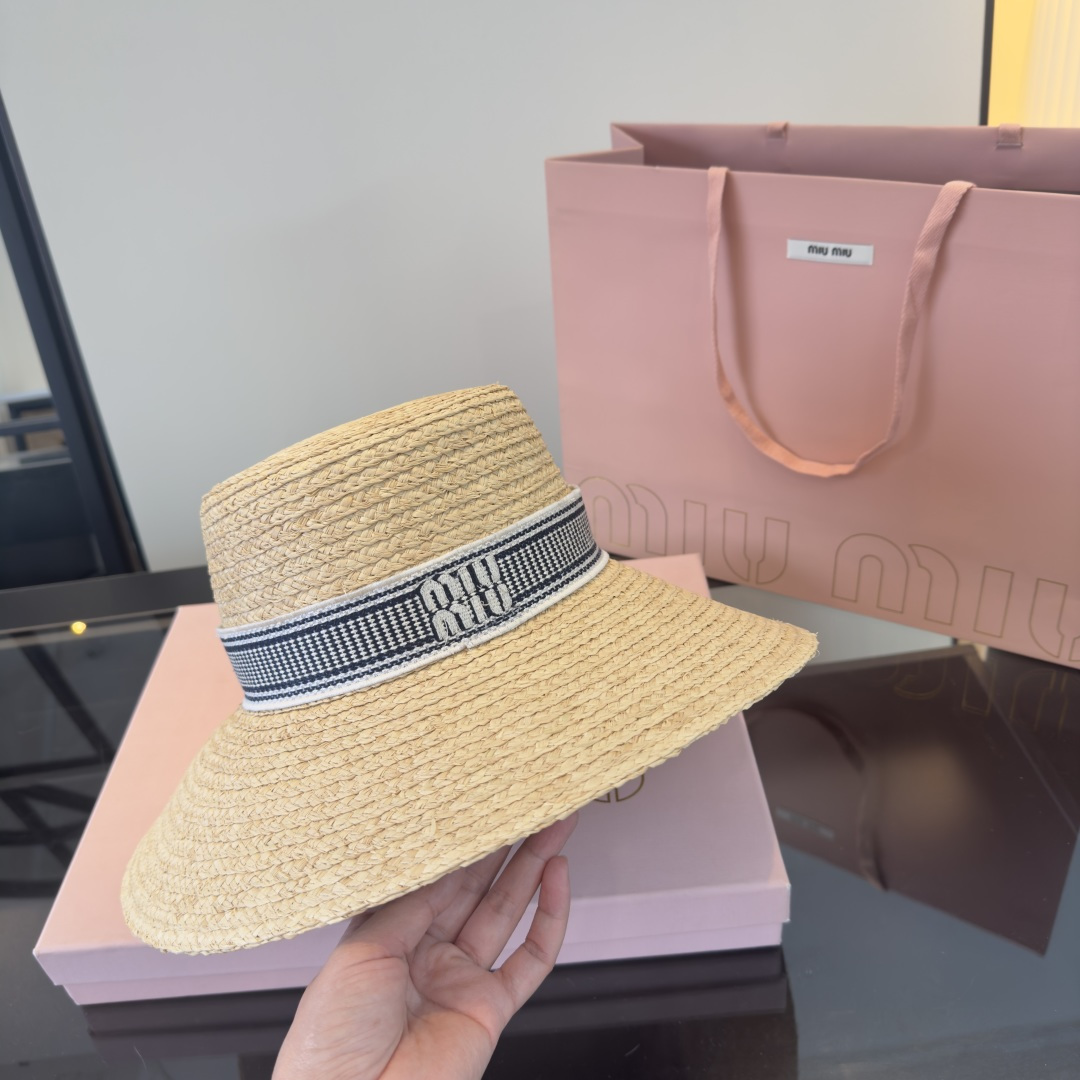 Miu Miu miumiu缪缪2026 新款拉菲草帽，头围57cm