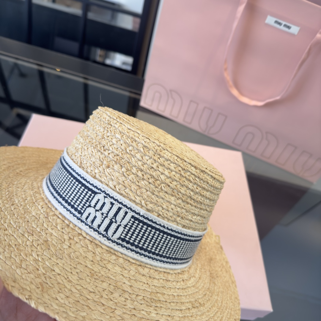 Miu Miu miumiu缪缪2026 新款平顶拉菲草帽，头围57cm